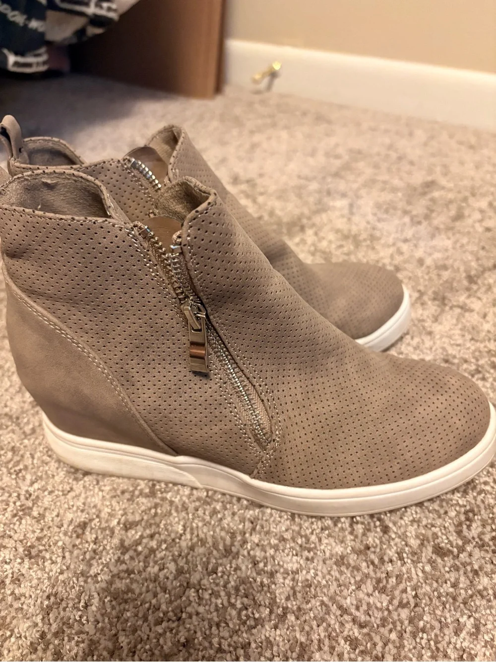 Women’s Taupe Wedge Sneakers with Side Zip